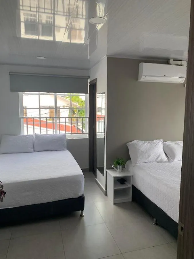 Summer Breeze San Andrés Inn